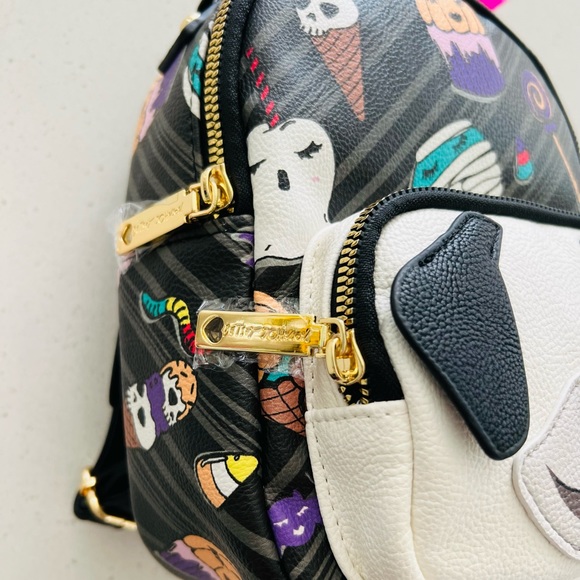 Betsey Johnson Halloween Vampire Puppy Black Print Mini Backpack NWT - Picture 5 of 14